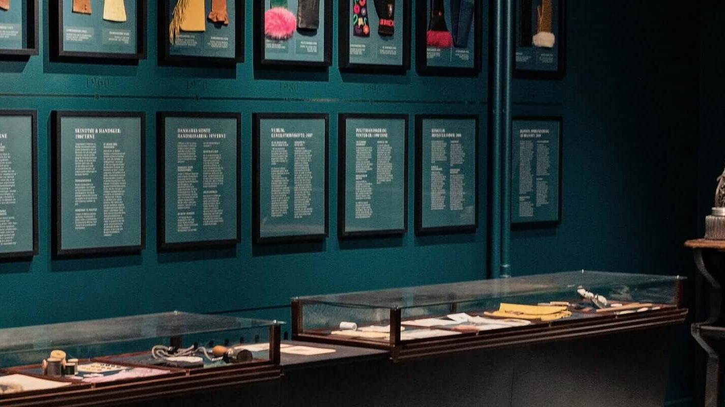 RHANDERS HERITAGE ROOM: 800 YEARS OF GLOVING HISTORY