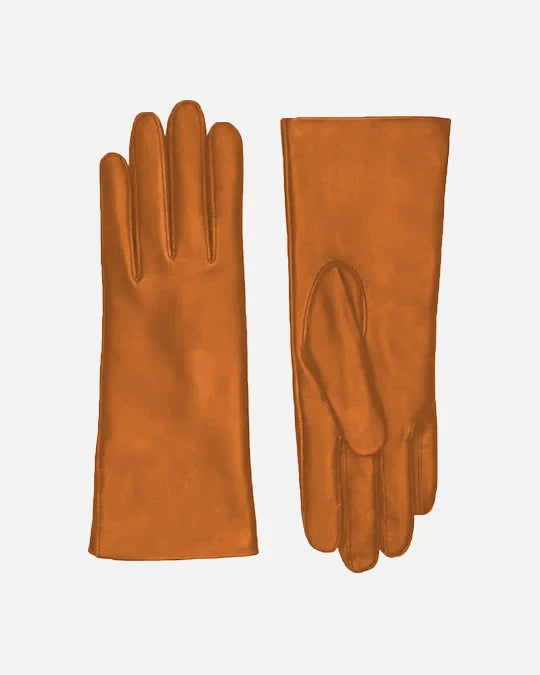 Classic and timeless leather glove for women with warm wool lining in the colour mango.