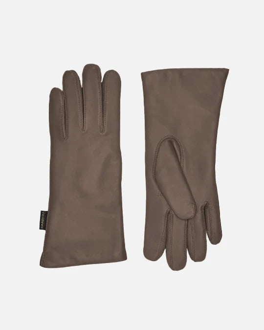 Classic female leather gloves in taupe and with warm wool lining, RHANDERS.