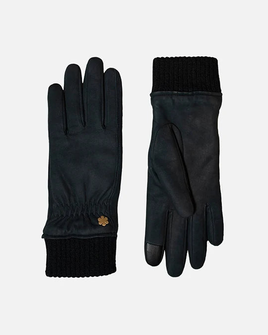 Modern women’s gloves from RHANDERS inspired by the SWAT teams gloves, which we also make.