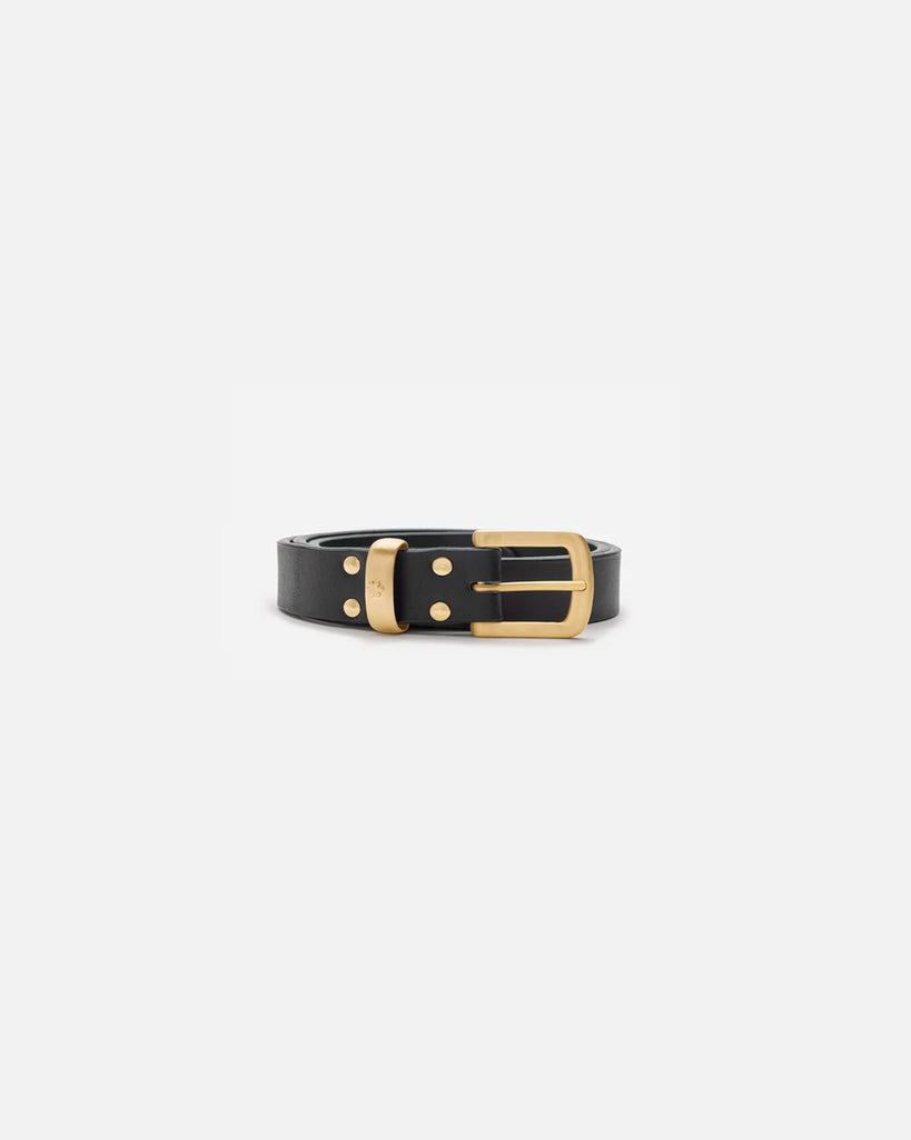 Elegant slim belt in Italian leather with 14k gold pleated buckle and loop with engraved kalmus flower, made by hand at our RHANDERS atelier in Denmark.