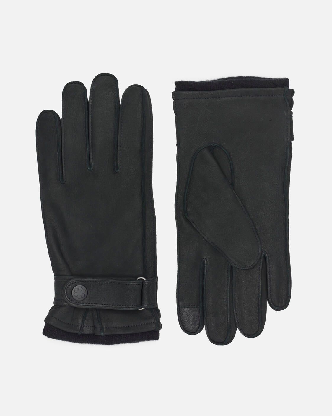 Meet our men’s glove, “Louis Nubuck”, from RHANDERS. Louis is a classic glove and a predecessor to our 1992 Winter Olympic gloves.