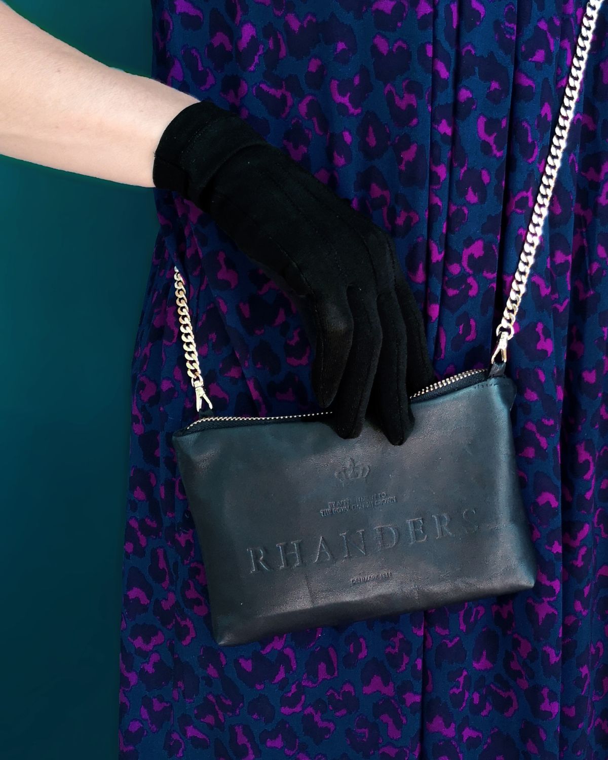 Oplev vores Beskyttende Rejsehandsker fra RHANDERS, fremstillet af 100% bomuld.