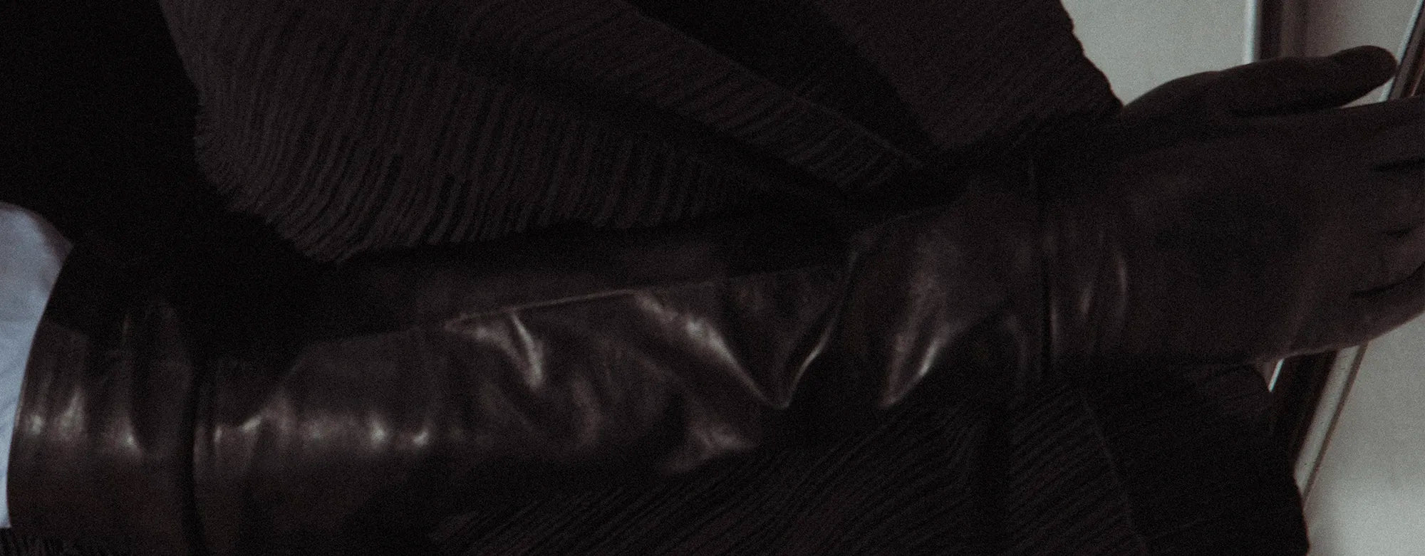 PREMIUM GLOVES FOR WOMEN B2B