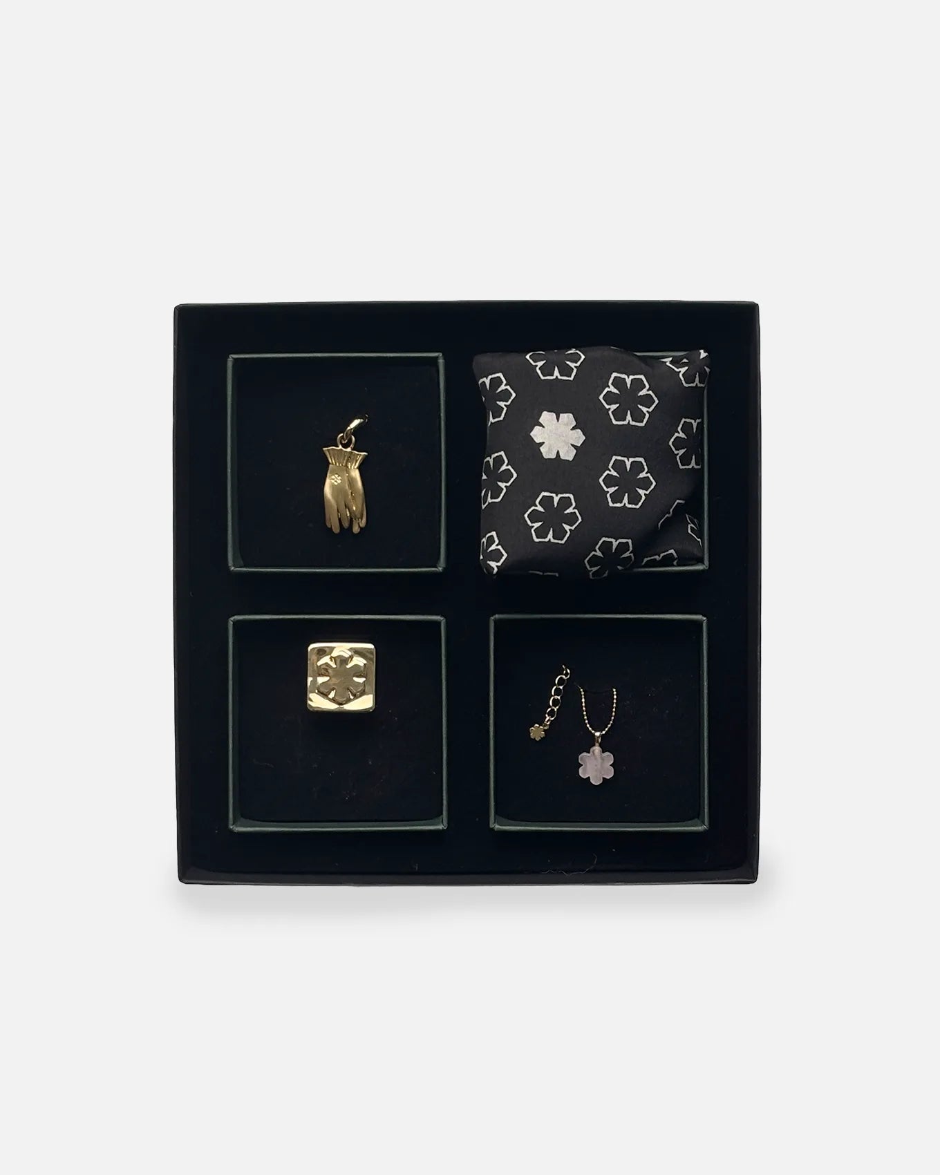 This year's Christmas Advent Calendar is filled with both tradition and surprise wrapped in four beautiful gifts from RHANDERS.