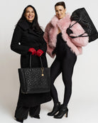 Training expert Anna Bogdanova and RHANDERS CEO Rina Hansen welcomes you to an evening dedicated to strong hands, RHANDERS.