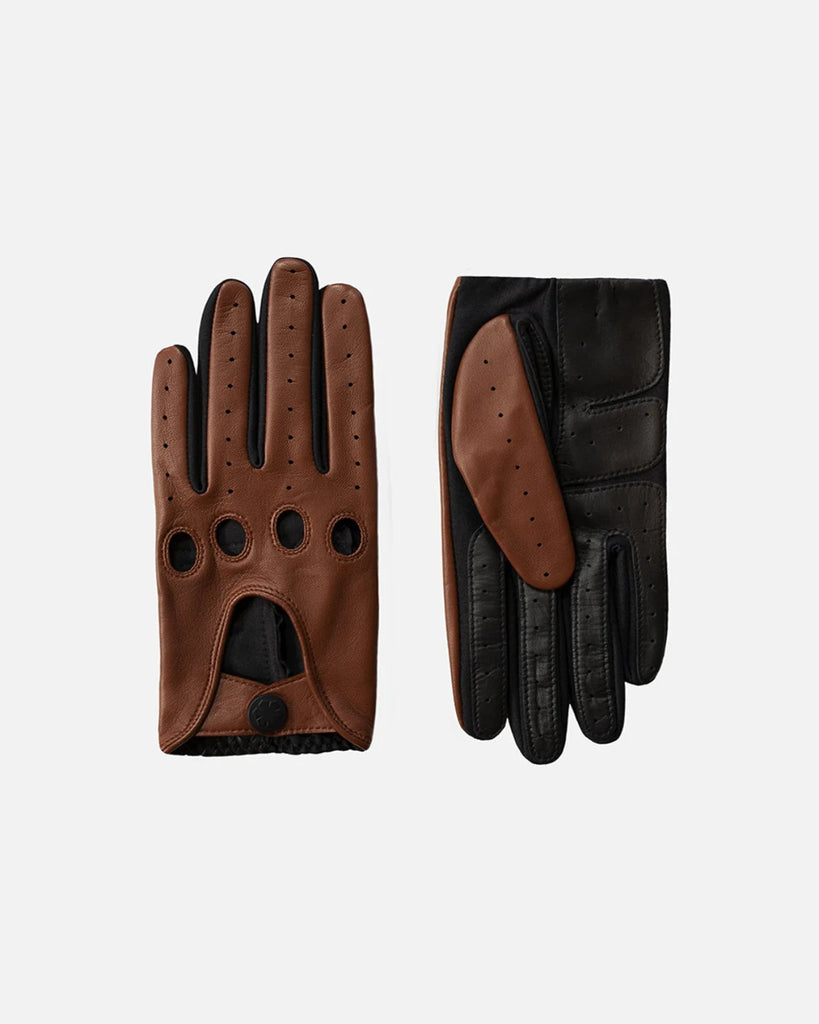 One-size female leather driving gloves in cognac from RHANDERS.