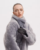 Den stilfulde og behagelige "Helena frakke" fra RHANDERS, produceret i det fineste, islandske rulam. Lavet i Danmark.