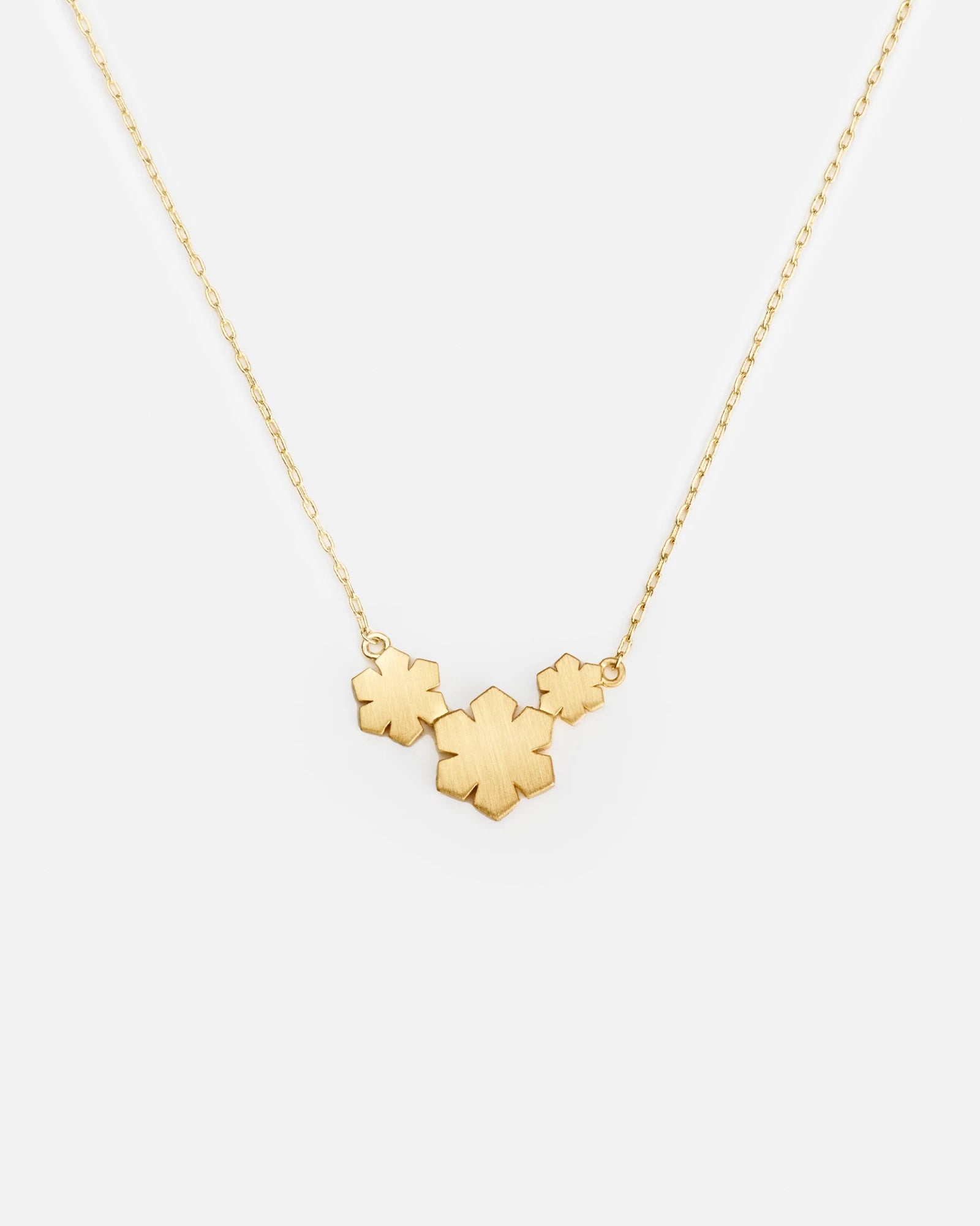 14K Gold plated necklace in V-SHAPE with 3 kalmus flowers, from RHANDERS