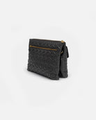 Den multifunktionelle og rummelige Isabella Multi Bag - Grand har to store rum, lommer, udvendig lomme samt rum bag på tasken med lynlåslukning, RHANDERS.