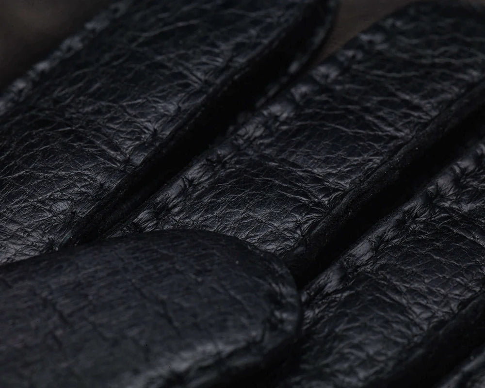  RHANDERS male leather gloves in black peccary with a sophisticated look.