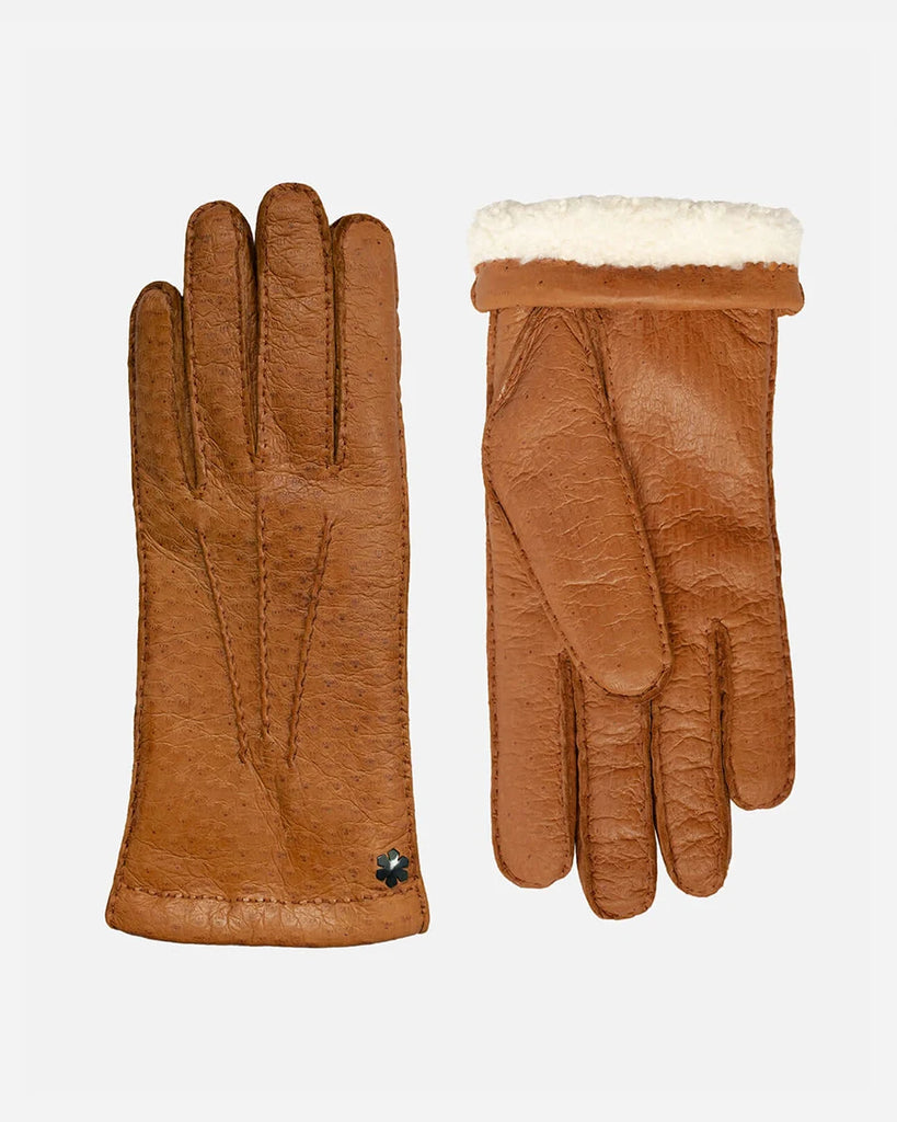 Cognac men's leather glove, with an Apple AirTag compatible GPS invisibly stitched into it, that will make you and your glove inseparable. 