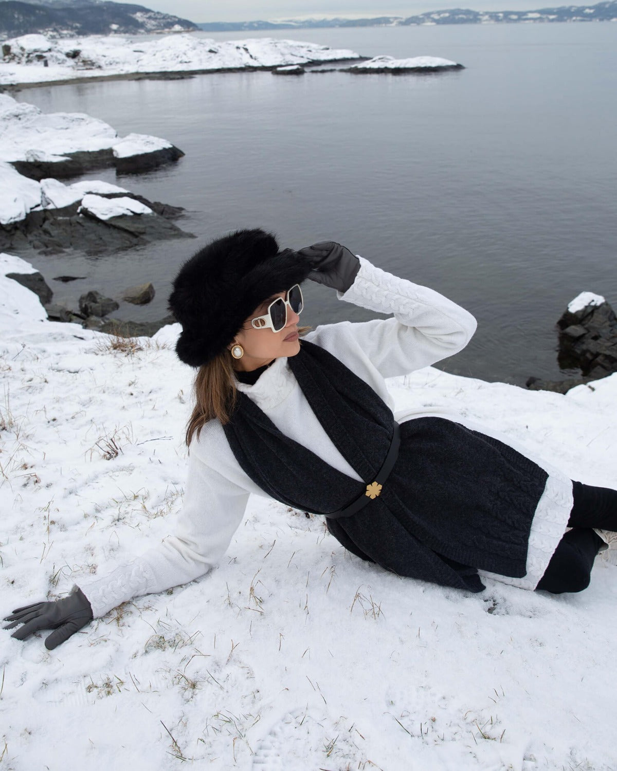 Soft and warm dress in the color cream. Knitted from sustainable wool.