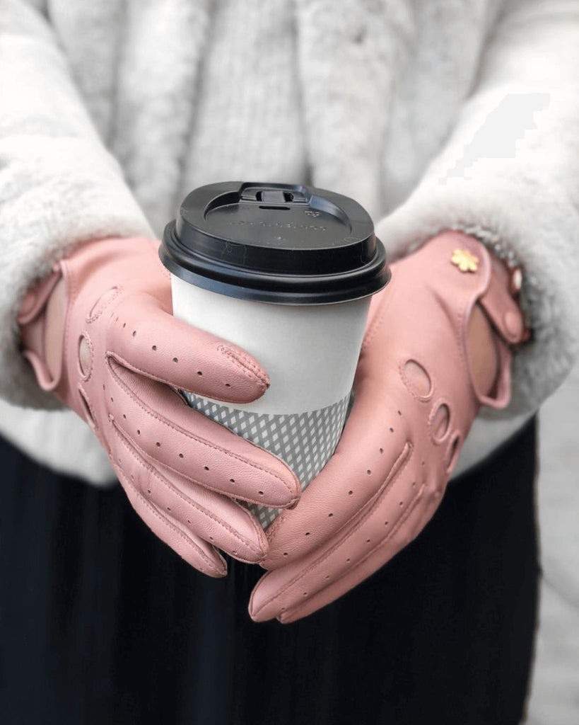 Discover our popular women's driving gloves from RHANDERS.